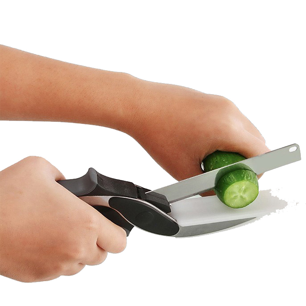 Forbici coltello da cucina con tagliere incorporato